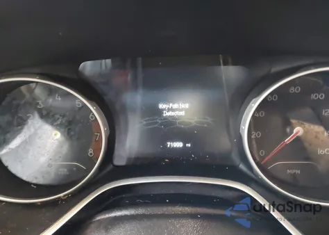2019 Jeep Compass Altitude 4X4 from USA, damaged, VIN 3C4NJDBB2KT839193